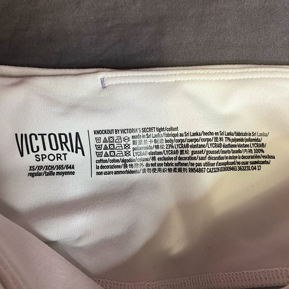 Victoria’s Secret Sport Knockout Legging - Size Extra Small - Picture 2 of 4